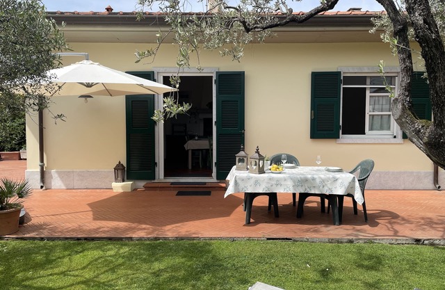 Das Haus im Garten