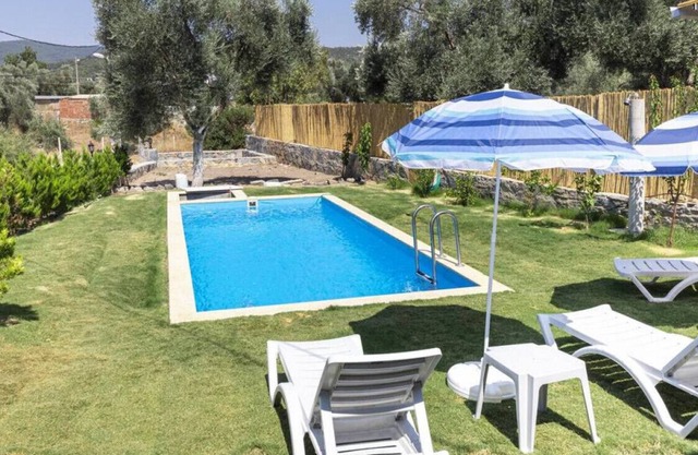 House with Garden and Private Pool in Bodrum