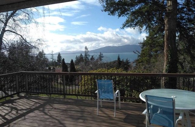 House with great view near Fairhaven Bellingham