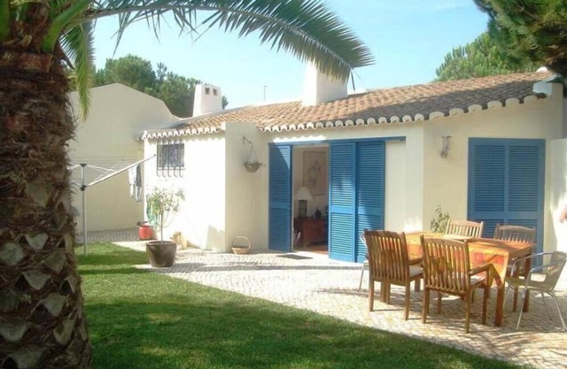 ALVOR HAUS, PRIVATER GARTEN, TENNIS RESIDENCE POOL
