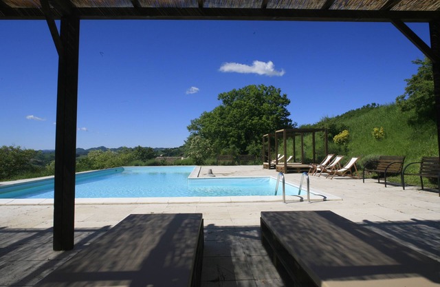 Haus mit privatem Bereich mit Pool-10% für Buchungen bis Dezember 2018