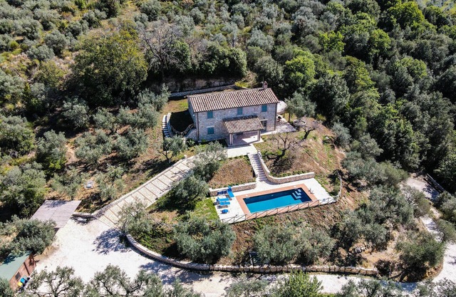 House with private pool, air conditioning and stunning views!!!