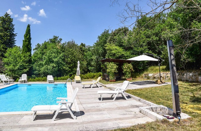 Haus mit privatem Pool, 600 m von Rigomagno, 35 km von Siena und Arezzo