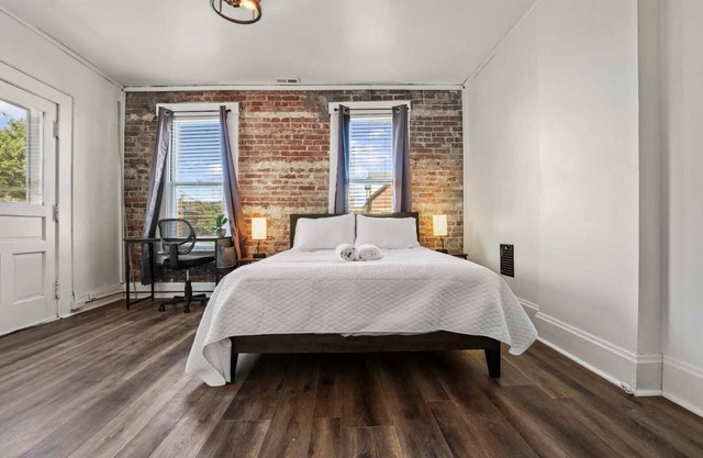 Housepitality - City View Loft - German Village