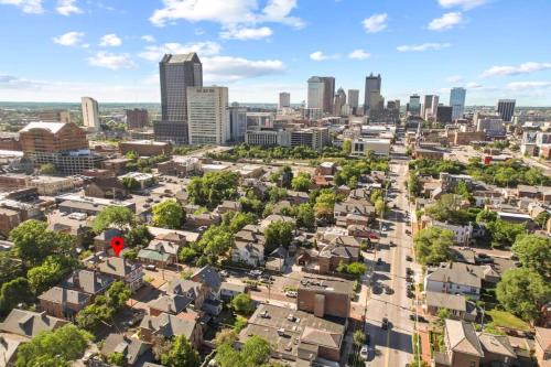 Housepitality - The City Gateway