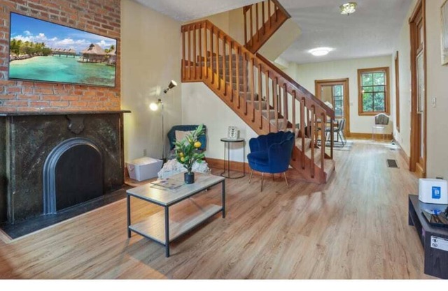 Housepitality ~ The German Village Retreat