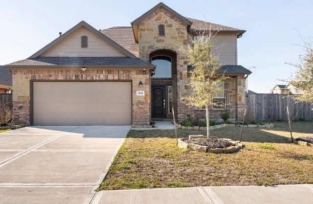 Houston/Richmond/Sugarland home with TVs in all rooms.