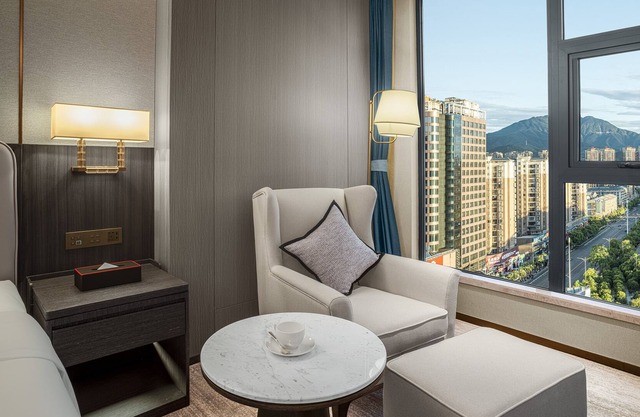 Hua Tai Phoenix Hotel