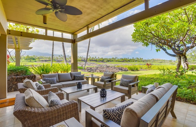 Hualalai Condo: Walk to Beach and Resort Amenities
