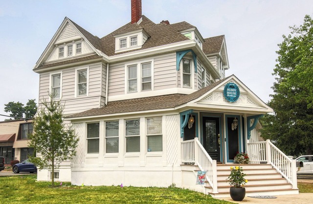 Huddy House Bed & Breakfast offers a charming escape to an era gone by