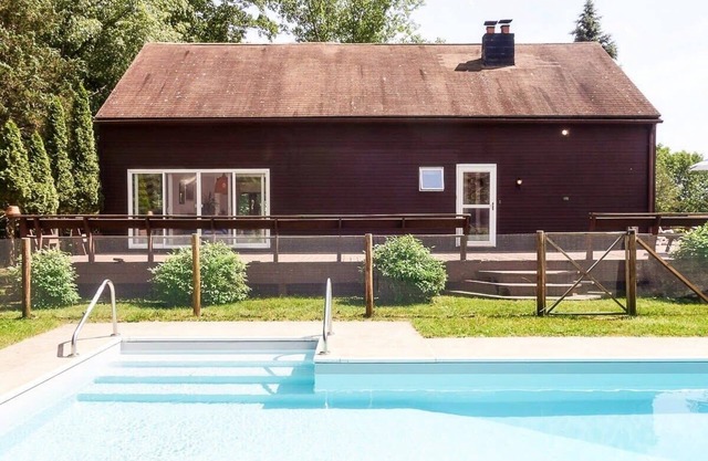Hudson Hill House - Sun & Fun w/ Pool near Hudson
