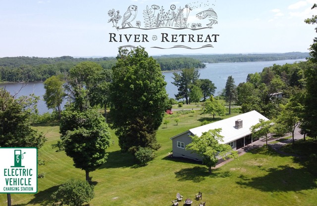 Hudson River Retreat- Spectacular Views- Pet friendly🐕 Wheelchair Accessible♿