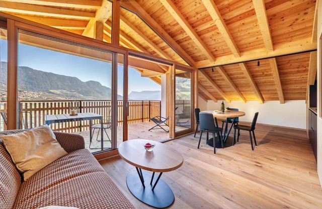Huetterhof Apartement Summer