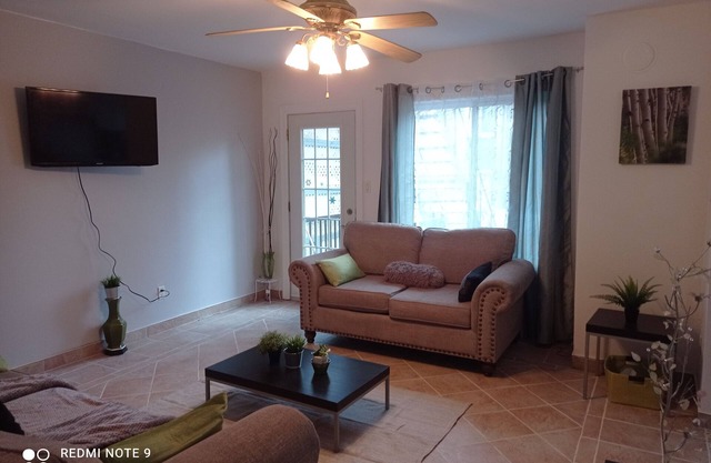Huge 2-level house- NEGOTIABLE- 5-Comfortable-10 minutes from Jolicoeur metro station