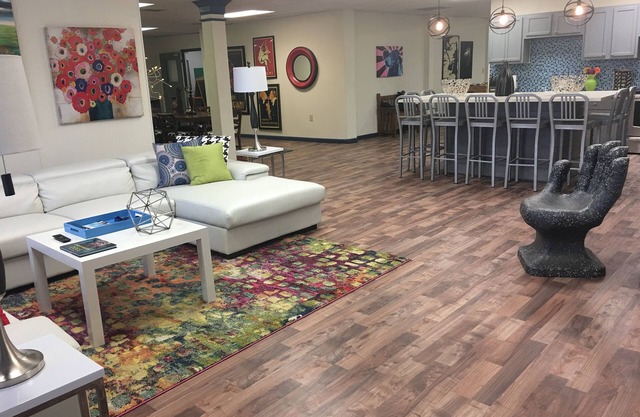 RIESIGE 5000 m² Wohnung - 2 Blöcke Beale, 10 Betten 2king & 8queen, 3 Bad, prkng viel