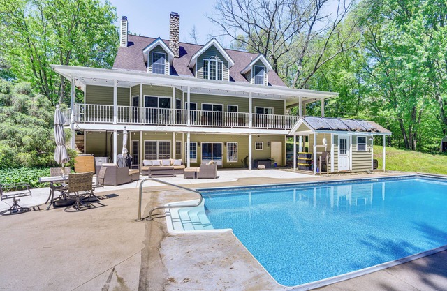 Huge Family Home w/ Pool - 13 Mi to Lake Michigan!