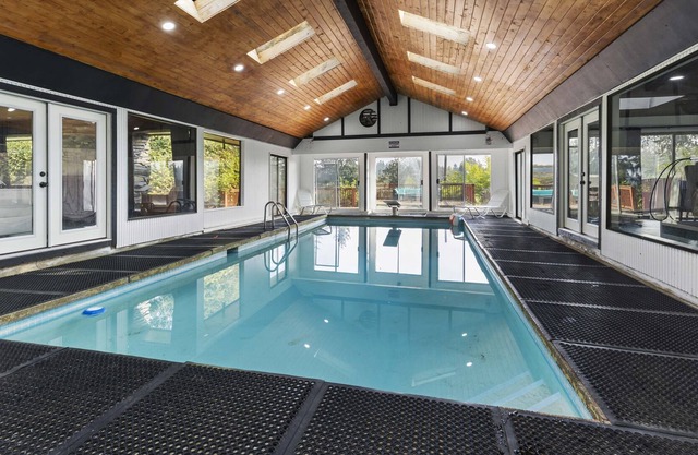 Huge, Private, Luxury, Pool House