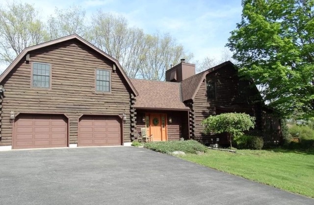 Luxus Adirondack Lodge & Bunkhouse