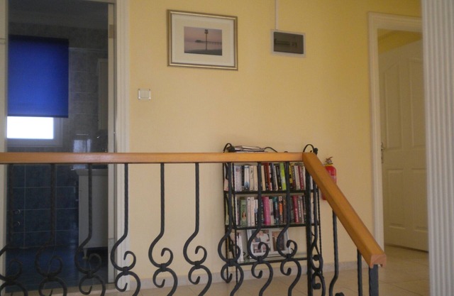 Hugo's Apartment at Sultan Apartments - 4 Bedroom Great Location