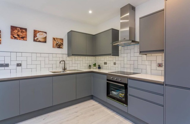 Hull Central Comfort