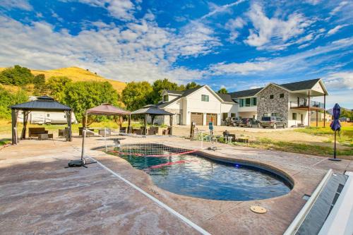 Hunt and Fish! Sugar Creek Apartment on Cub River