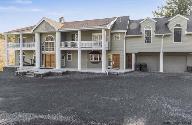 Hunter / Windham Mountain Grand Manor