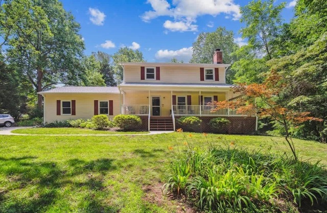 Huntingtown Wooded Charm House
