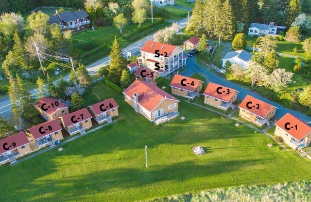 Cottage # 6 Hunts Point Beach Cottages - 1 bedroom