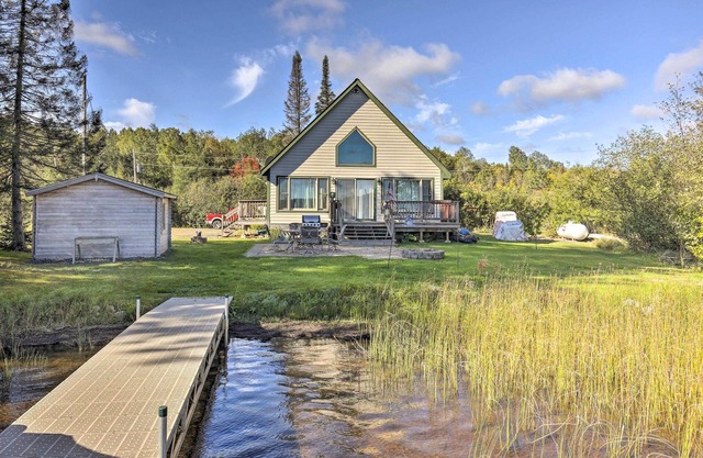 Hurley Lakefront Hideaway w/ Fire Pit & Dock!