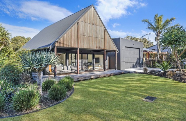 Hutchies On The Beach 32 Hutcheson St