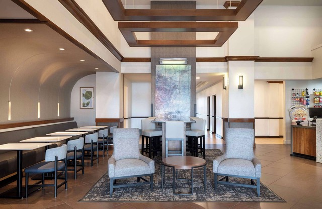 Hyatt Place Lakeland Center