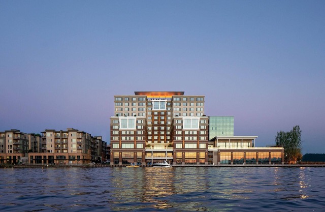 Hyatt Regency Lake Washington at Seattle’s Southport