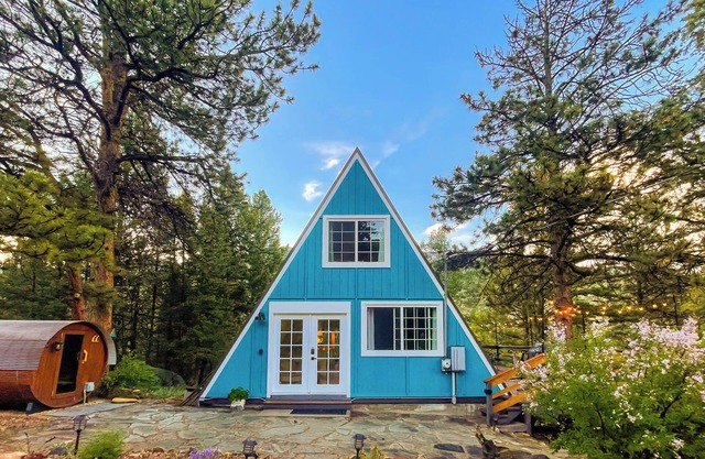 Hygge Chalet & Sauna | Private Trail | EV Charger | Cozy, Secluded A-Frame