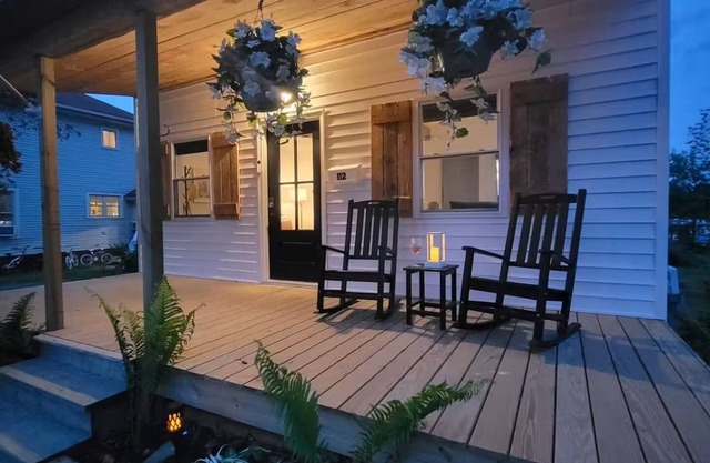 Hygge Home in ski country - 4 bed, 2 bath family home