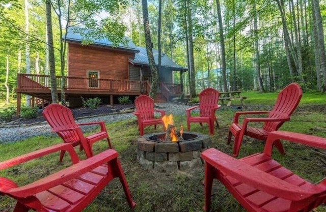 Hygge Hus-A Hidden Getaway in the Forest