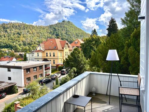 HyggeLiving - NEU - LUXUS - Villa - Bergblick - 3 Balkone - Parken - 100qm