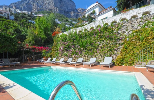 Entspannende Amalfi-Villa, privater Pool, Whirlpool, atemberaubende Aussicht, Garten, Parkplätze