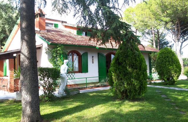 I Pini House - Country cottage ideal for vacations with family and children