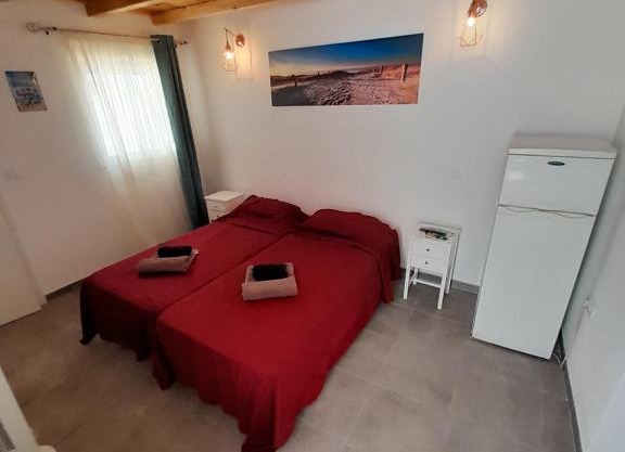 Ibiza Suite Independent bedroom and bathroom