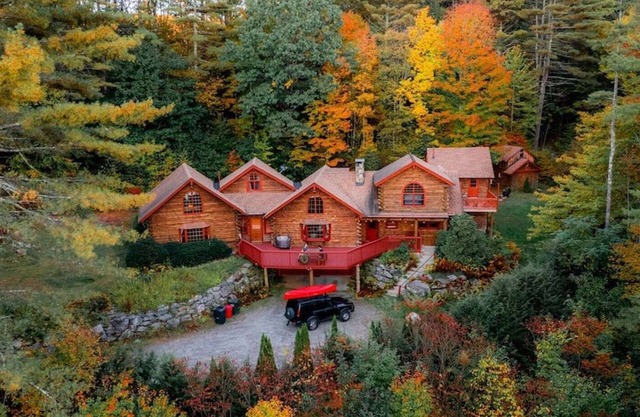 Iconic Cabin in the Berkshires