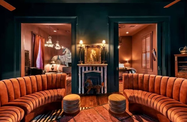 Iconic Mansion w/Private Pool & Spa, Walk Downtown