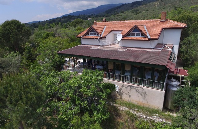 Idakoy Ciftlik Evi
