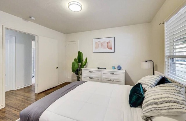 Ideal 1 Bedroom Near UC Berkeley