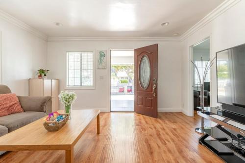 Ideal 4BR2BA Home for Family Vacations