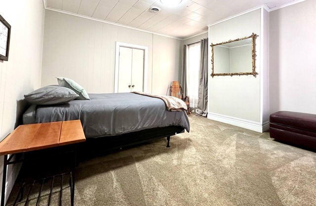 Ideal central location for the best downtown Buffalo has to offer!