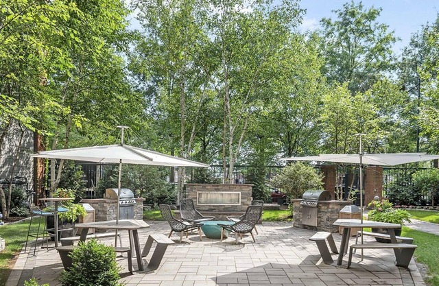 Ideal Central Square 1BR w/ W/D, by Blueground