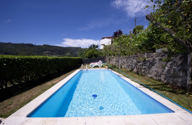 Villa ideal für Gruppen / Pool, Grill