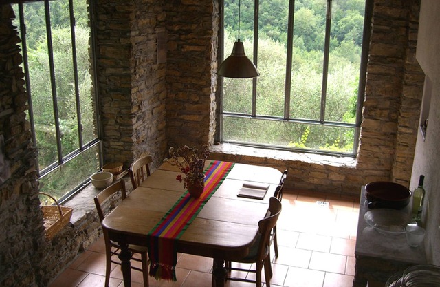 ideal for family, active or relaxing holidays - a paradise in the countryside
