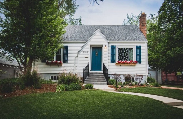 Ideal Getaway, Perfect Location!