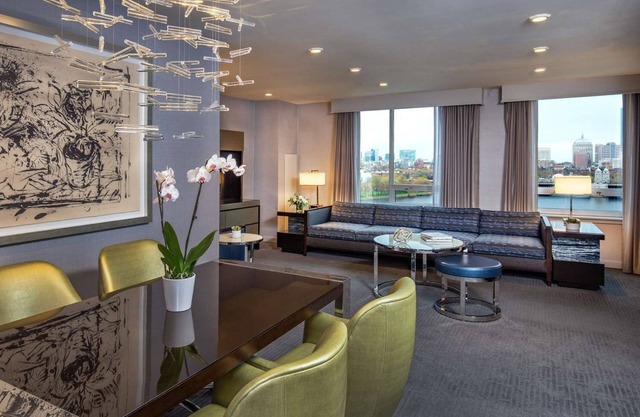 Ideal Mix of Comfort and Value! Near Boston Public Library, w/ Indoor Pool!